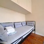 Perth, Bel Appartement Lumineux